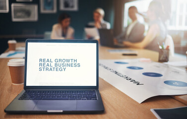 分析仪《扁鹊见蔡桓公》给予扁鹊在此医患沟通中提出一条建议？